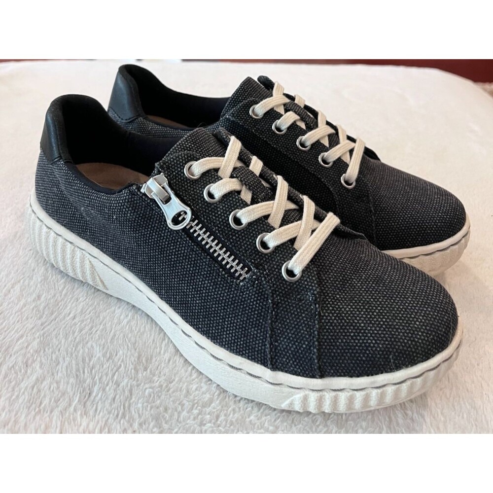 Clarks Collection NEW Size 5.5 Lace-Up Sneakers Caroline Echo Black Denim Zipper